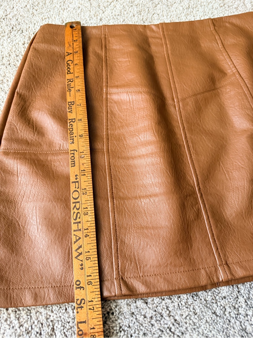 GT-0093 Bluivy Cognac Faux Leather Mini Skirt L Brown Paneled - Picture 3 of 5